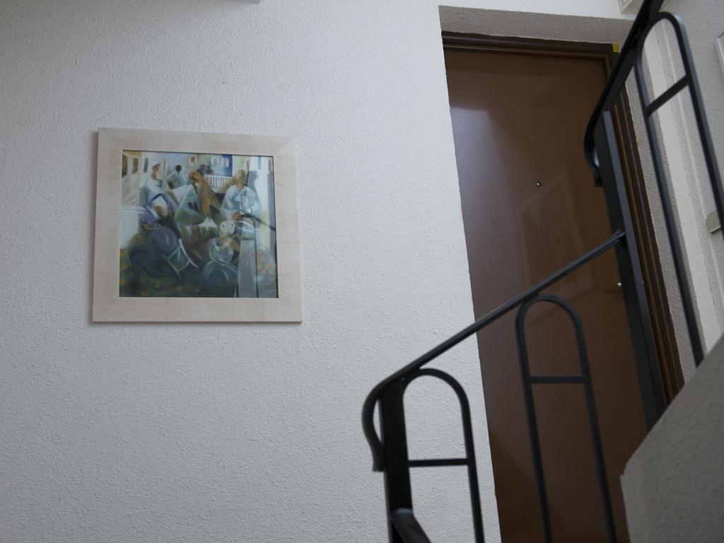 Aloa Apartment *